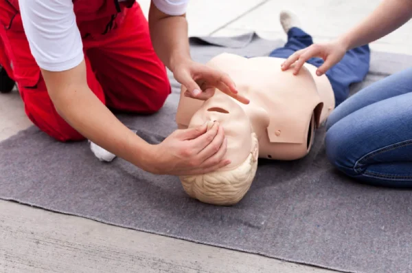 First-aid-training
